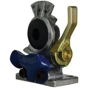 EMER. GLADHAND W/ FLANGE MOUNT